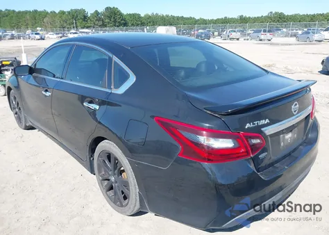 2017 Nissan Altima 2.5 Sr z USA, uszkodzony, nr VIN 1N4AL3AP1HC474323